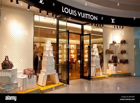 king of prussia mall louis vuitton